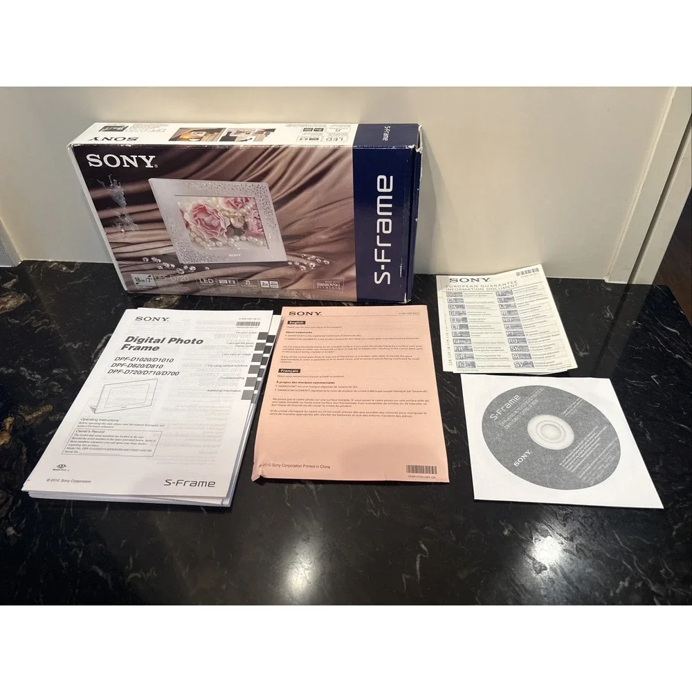 SONY Digital Photo Frame 2GB 7